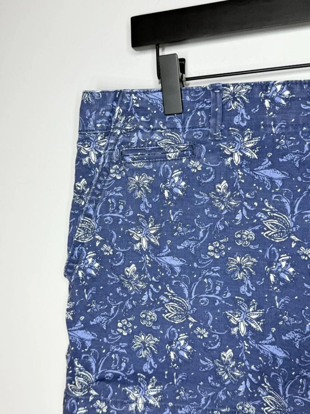 GAP Women's Floral Shorts Blue White Stretch Summer Casual Size 14